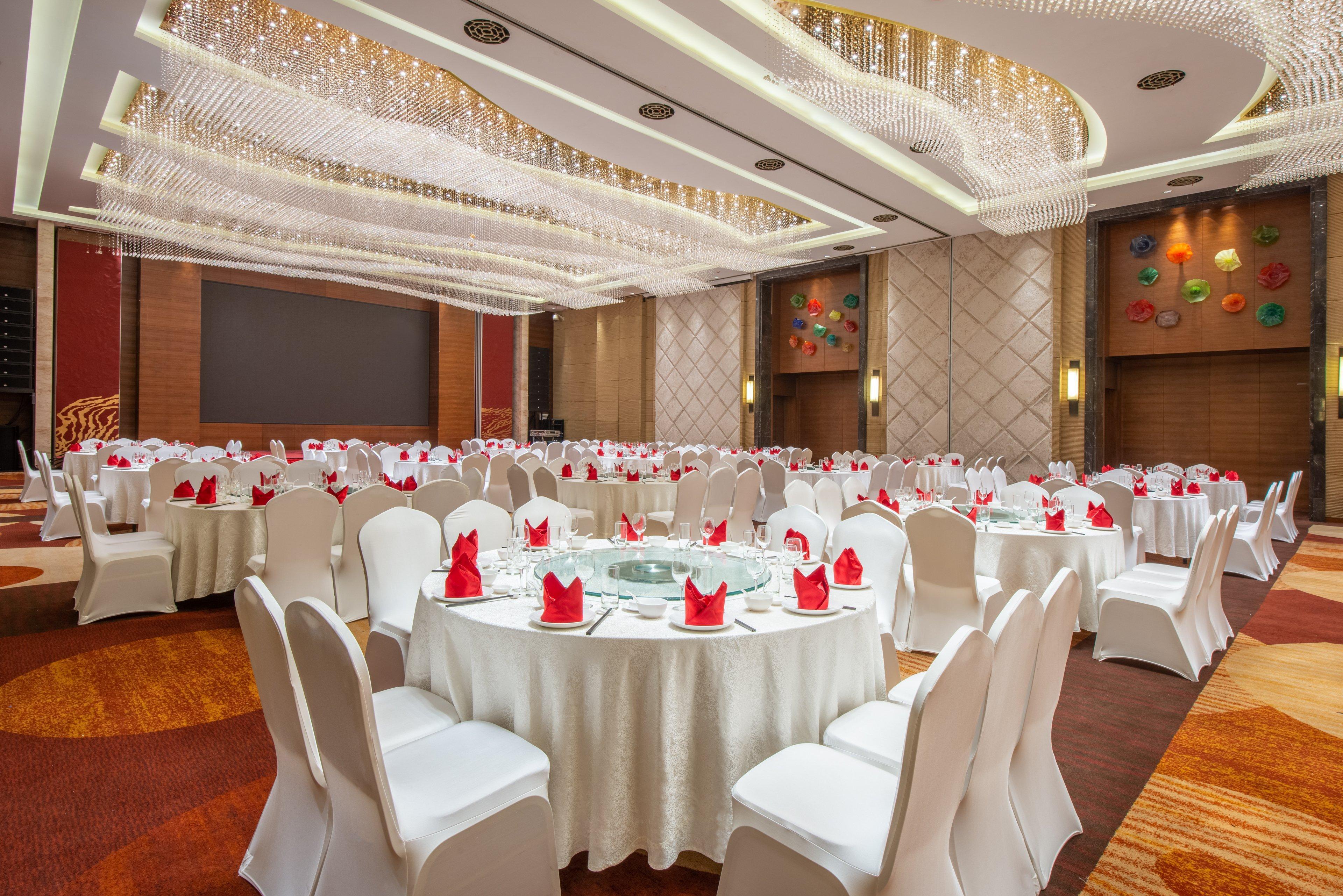 Holiday Inn Nantong Oasis International By Ihg Exterior photo